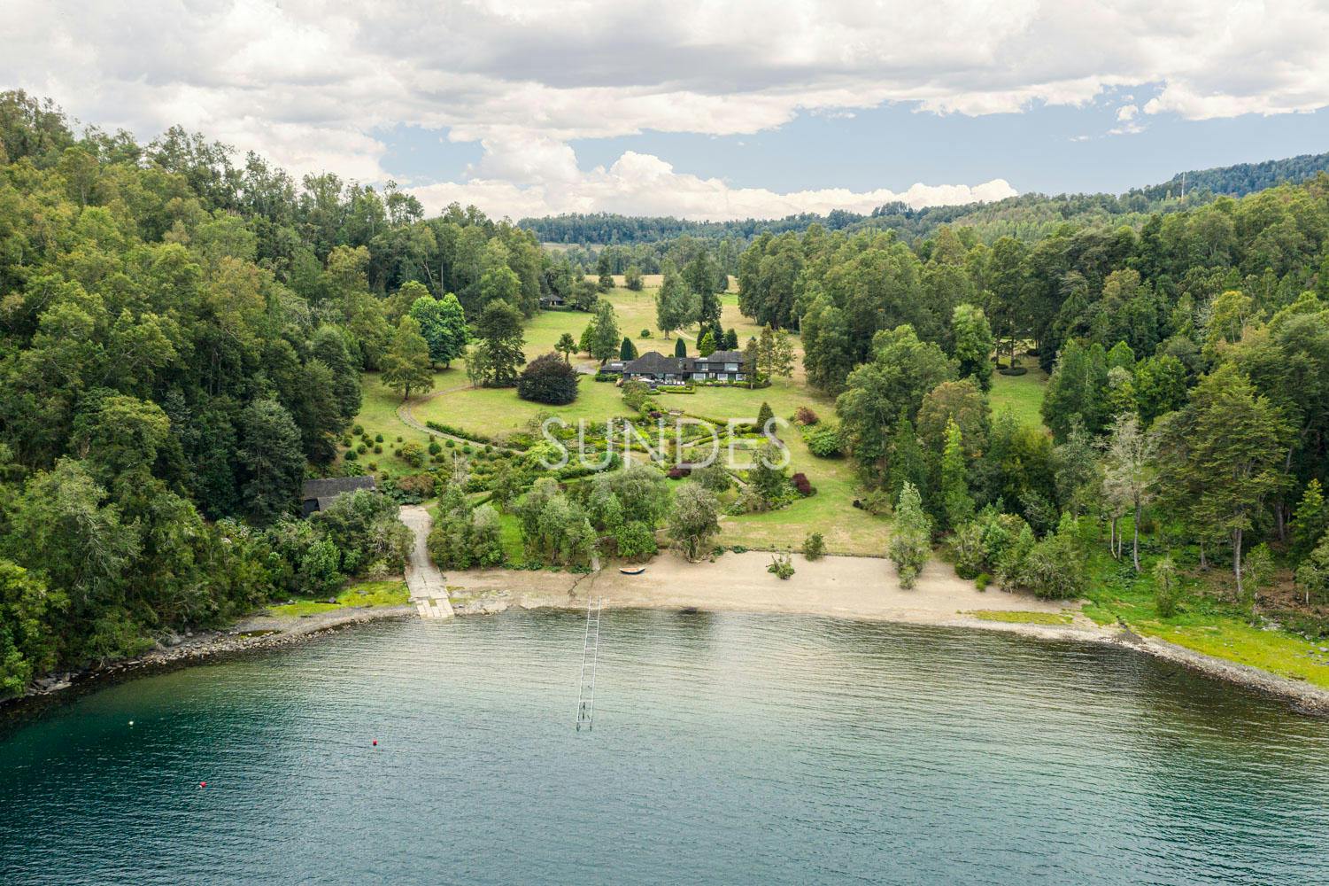 Casa Coihueco, Luxury Homes Lake District (24)