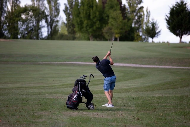 House Image of Club de Golf Los Leones: Un Oasis Deportivo y Social en el Corazón de Santiago