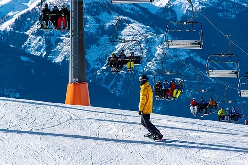 House Image of Explorando las Pistas de Valle Nevado: Un Recorrido por la Montaña