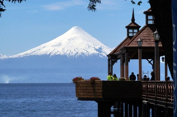 House Image of Frutillar: El Paraíso Sureño para tus Próximas Vacaciones