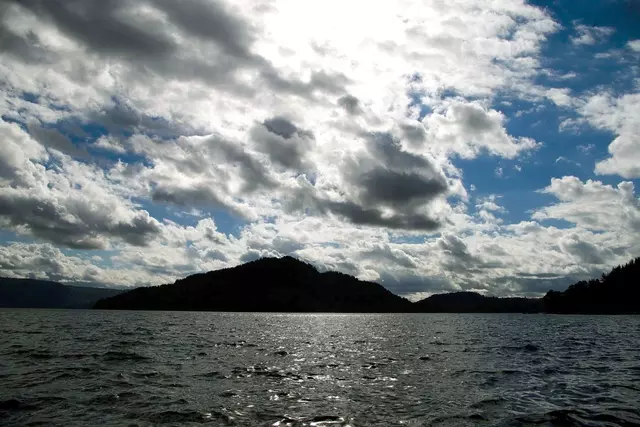 House Image of Alojamiento en Lago Colico, Región de la Araucanía: Un Retiro Natural