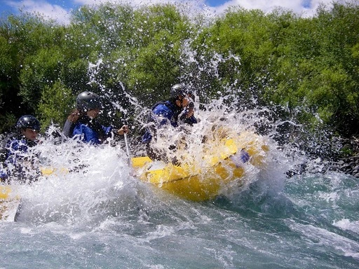 House Image of Mergulho de adrenalina: esportes aquáticos no Lago Ranco