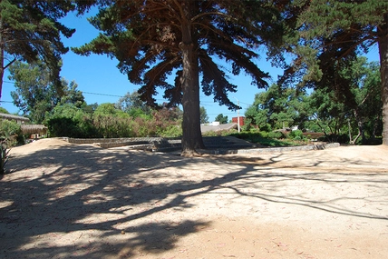 House Image of Plaza Los Burros en Cachagua: Una Inmersión en el Corazón de un Pueblo